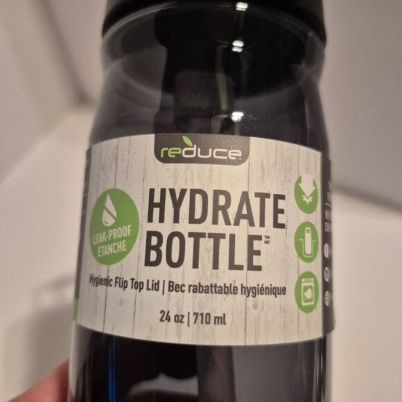 Reduce hydrate 24oz black leakproof water bottle, New - Picture 4 of 8